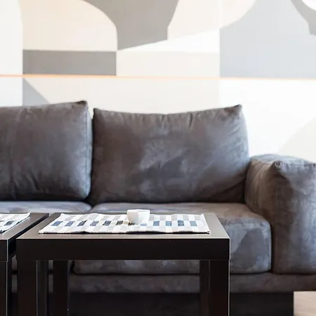 Loft On Of Bohemian Quarter Lägenhet Skopje