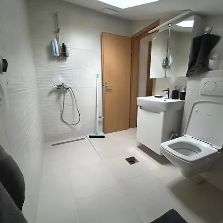 Appartement Loft On Of Bohemian Quarter Skopje