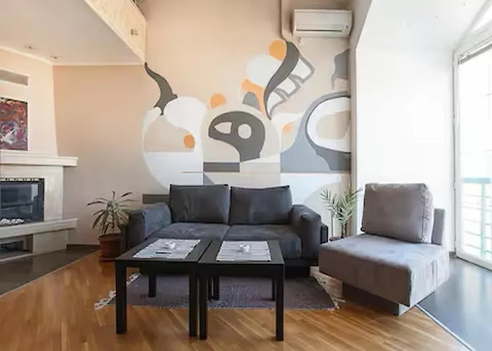 Apartment Loft On Of Bohemian Quarter Skopje